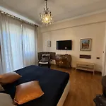The View - Family House